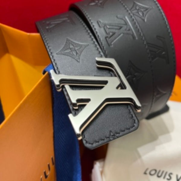 루이비통 남성 LV 이니셜 리버서블 벨트 40mm