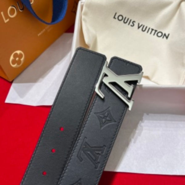 루이비통 남성 LV 이니셜 리버서블 벨트 40mm