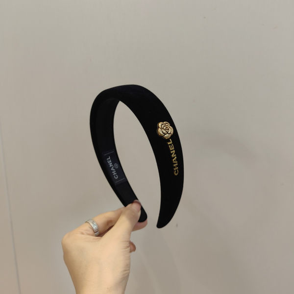 샤넬 벨벳 헤어밴드