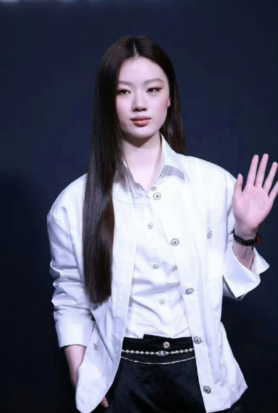 샤넬 25B 실버 풀 다이아몬드 더블 C 펄 라인스톤 웨이스트 체인