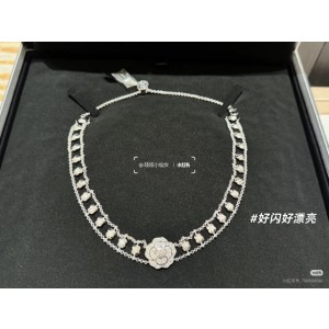 샤넬 하이 주얼리 까멜리아 접이식 목걸이
