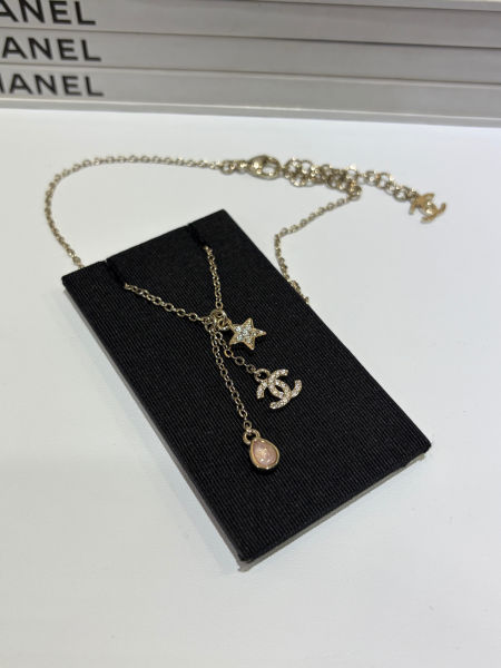 샤넬 26C 뉴 골드 풀 다이아몬드 더블 C 스타 핑크 크리스탈 물방울 태슬 목걸이