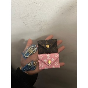 루이비통 미니 봉투 모양 키체인(2color)