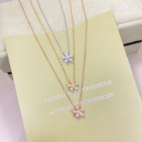 반클리프 아펠 다이아몬드 장식 꽃 목걸이(3color)