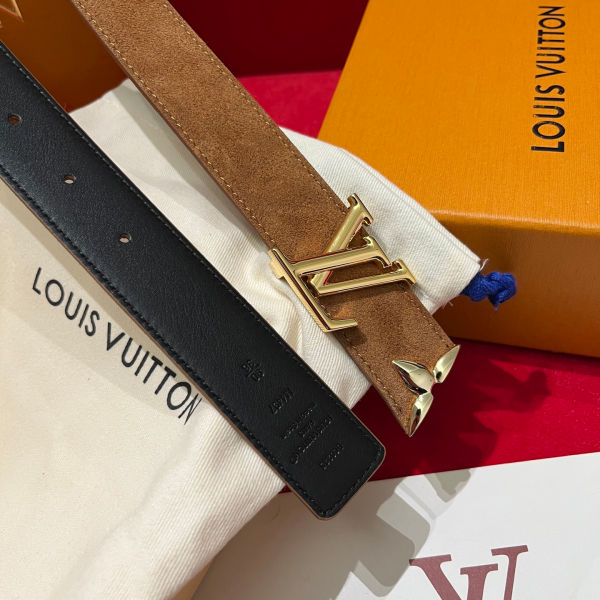 루이비통 LV 이니셜 스웨이드 벨트 3cm(3color)