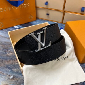 루이비통  LV 이니셜 40mm(6color)