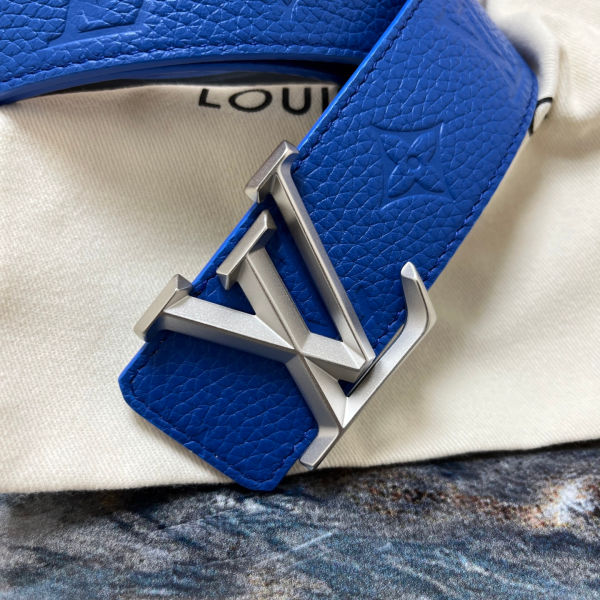 루이비통  LV 이니셜 40mm(6color)