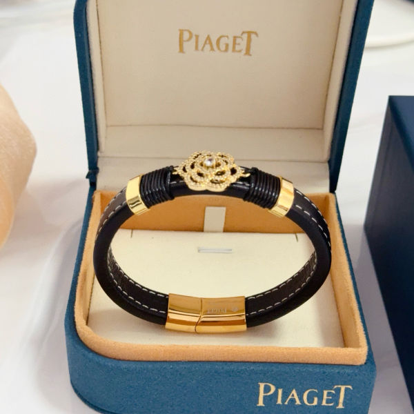 피아제 블랙 로즈 브레이슬릿