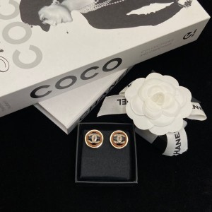 샤넬 더블 C 블랙 브라운 캣아이 귀걸이