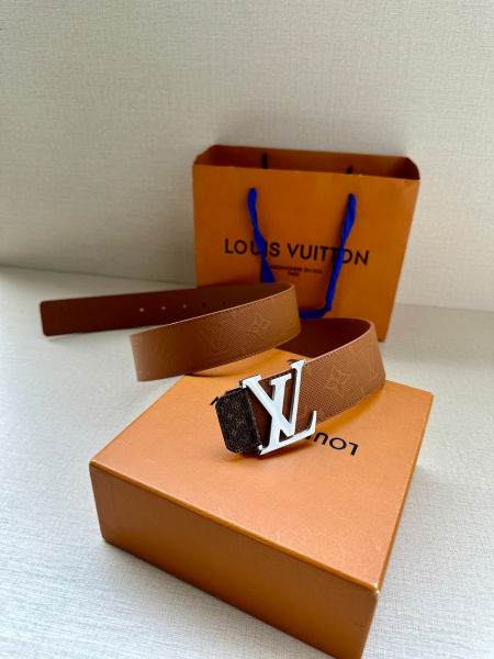 루이비통 이니셜 리버서블 벨트 4.0cm(3color)