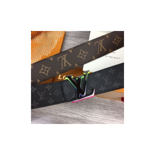 루이비통 LV 이니셜 리버서블 벨트 모노그램 이클립스 타이가 레인보우 벨트 40mm