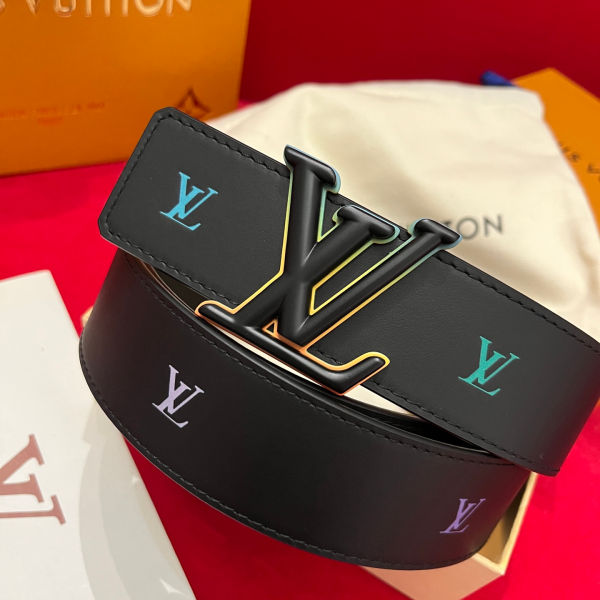 루이비통 LV 이니셜 리버서블 벨트 40mm