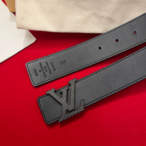 루이비통 LV 이니셜 리버서블 버클 벨트 3.5cm(2color)
