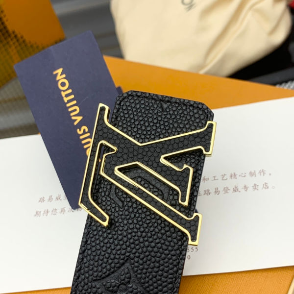 루이비통 LV 이니셜  이클립스 리버서블 버클 테두리 포인트 벨트 4.0cm(2color)