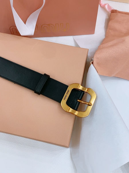 미우미우 암밴드 골드버클 3.4cm
