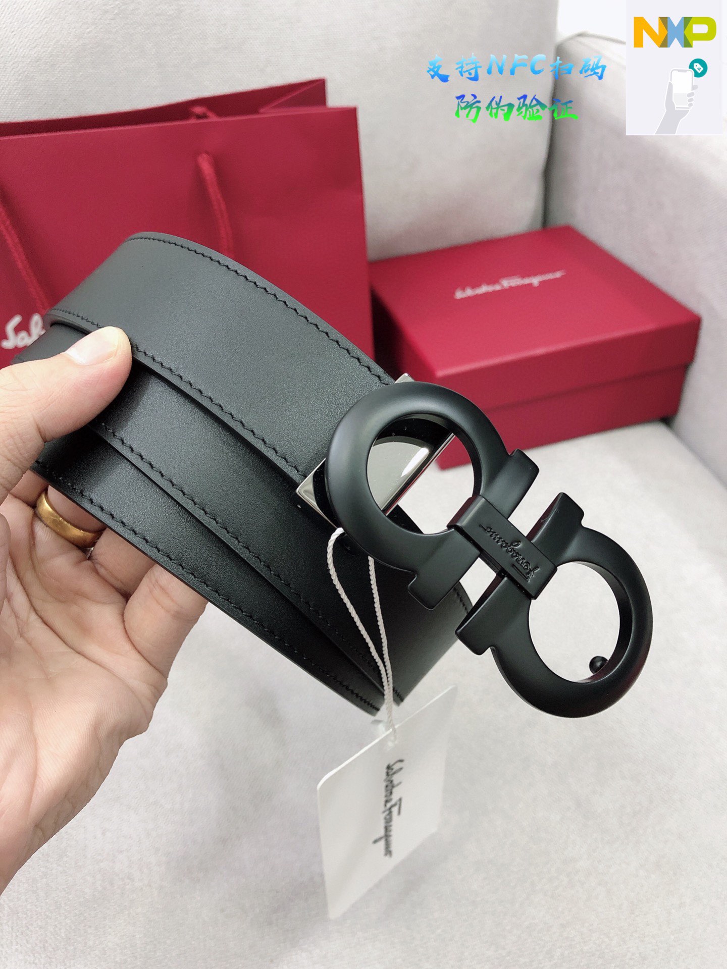 살바토레페라가모 무광 블랙 버클 가죽 벨트 3.5cm