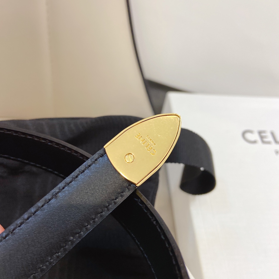 CE. 여성용 가죽 1.8cm 블랙 벨트 2컬러