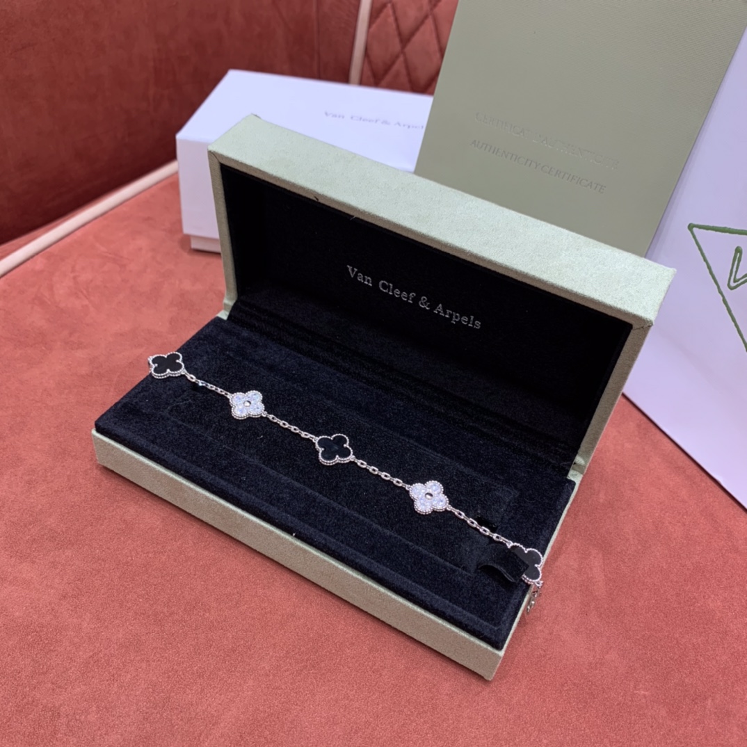 반클리프 클로버 팔찌 (순은 도금 18k) 2컬러 19.5cm