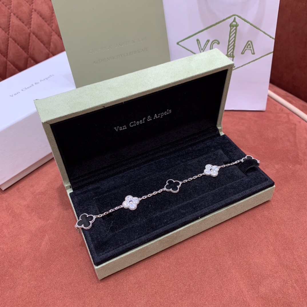 반클리프 클로버 팔찌 (순은 도금 18k) 2컬러 19.5cm