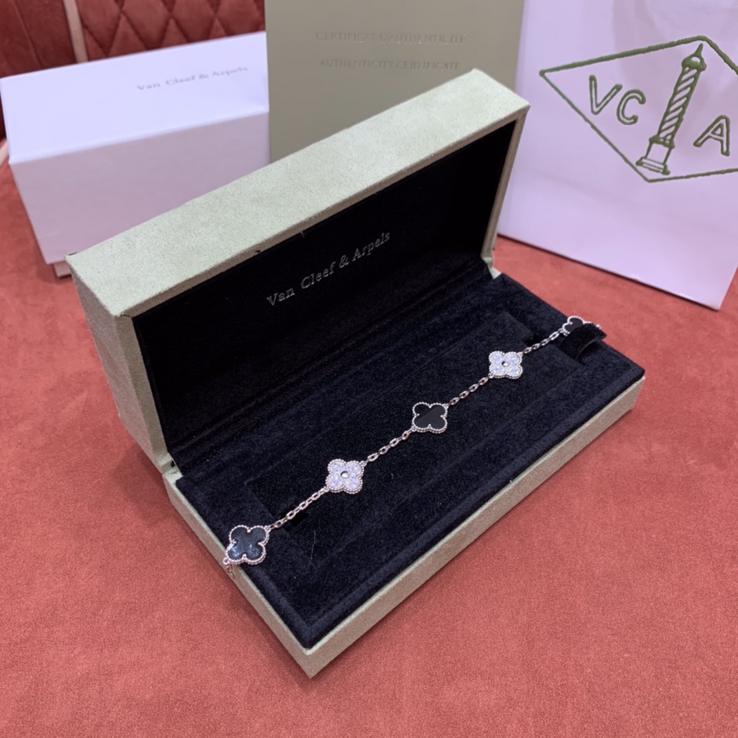 반클리프 클로버 팔찌 (순은 도금 18k) 2컬러 19.5cm