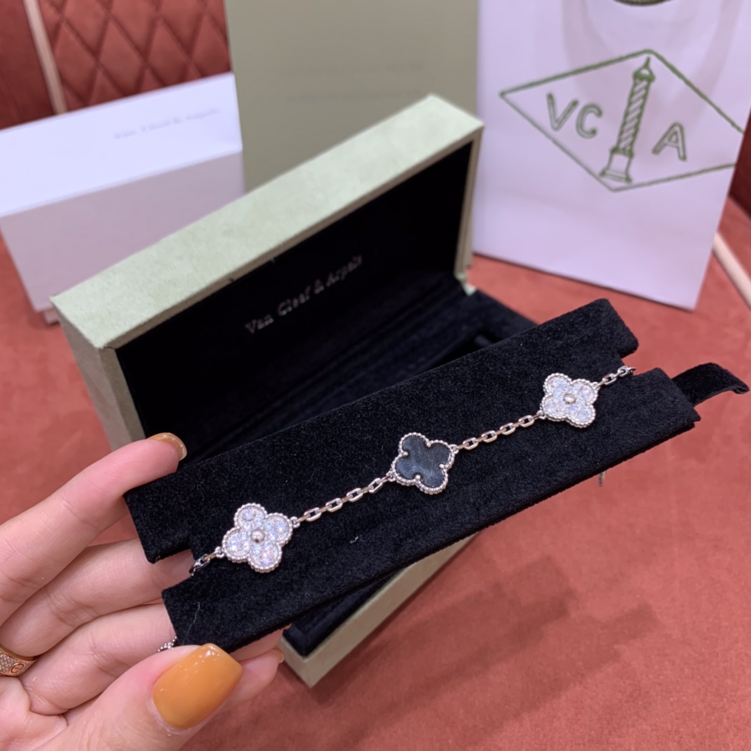 반클리프 클로버 팔찌 (순은 도금 18k) 2컬러 19.5cm