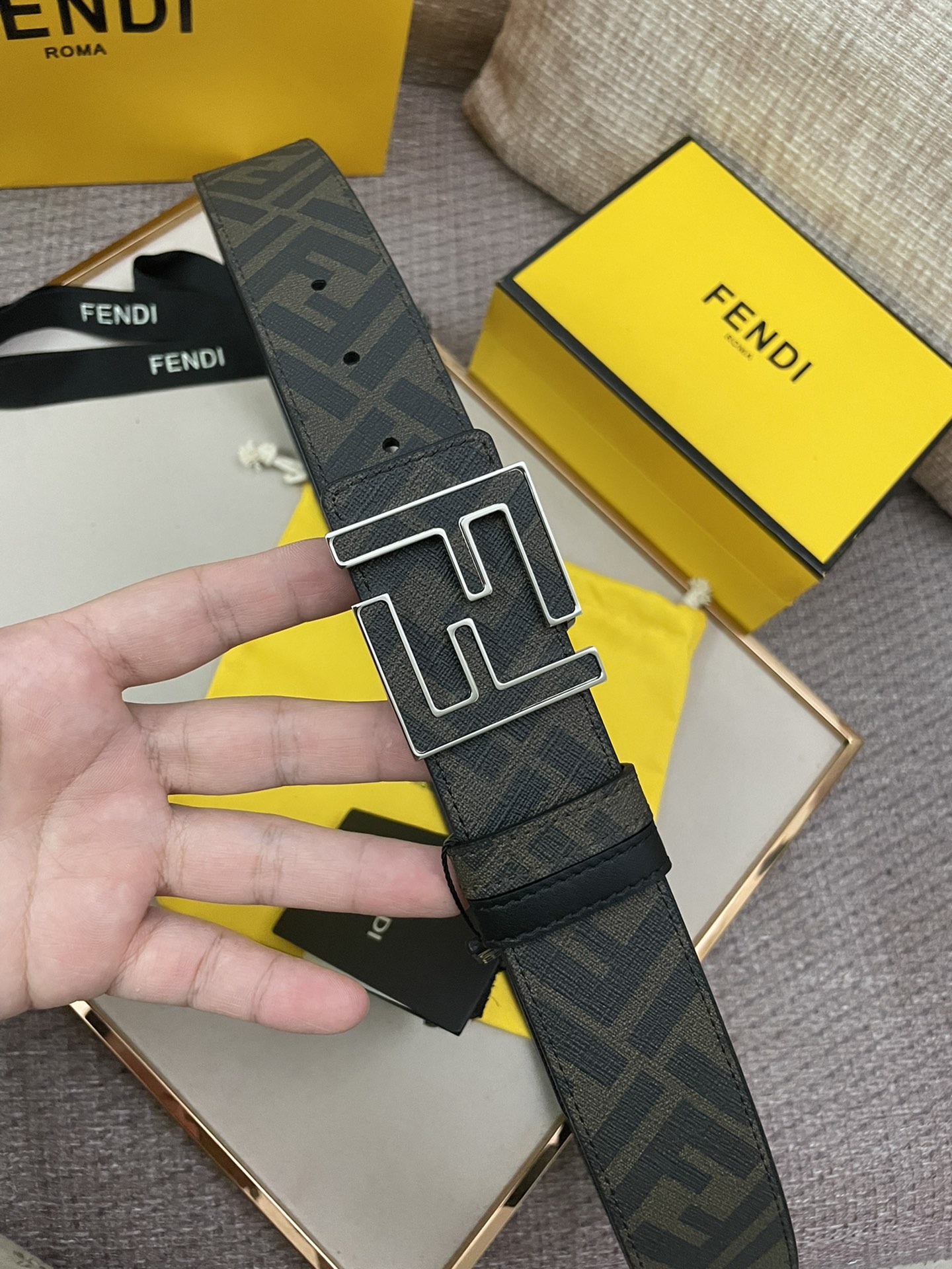 펜디 FF버클 벨트 4cm 2컬러