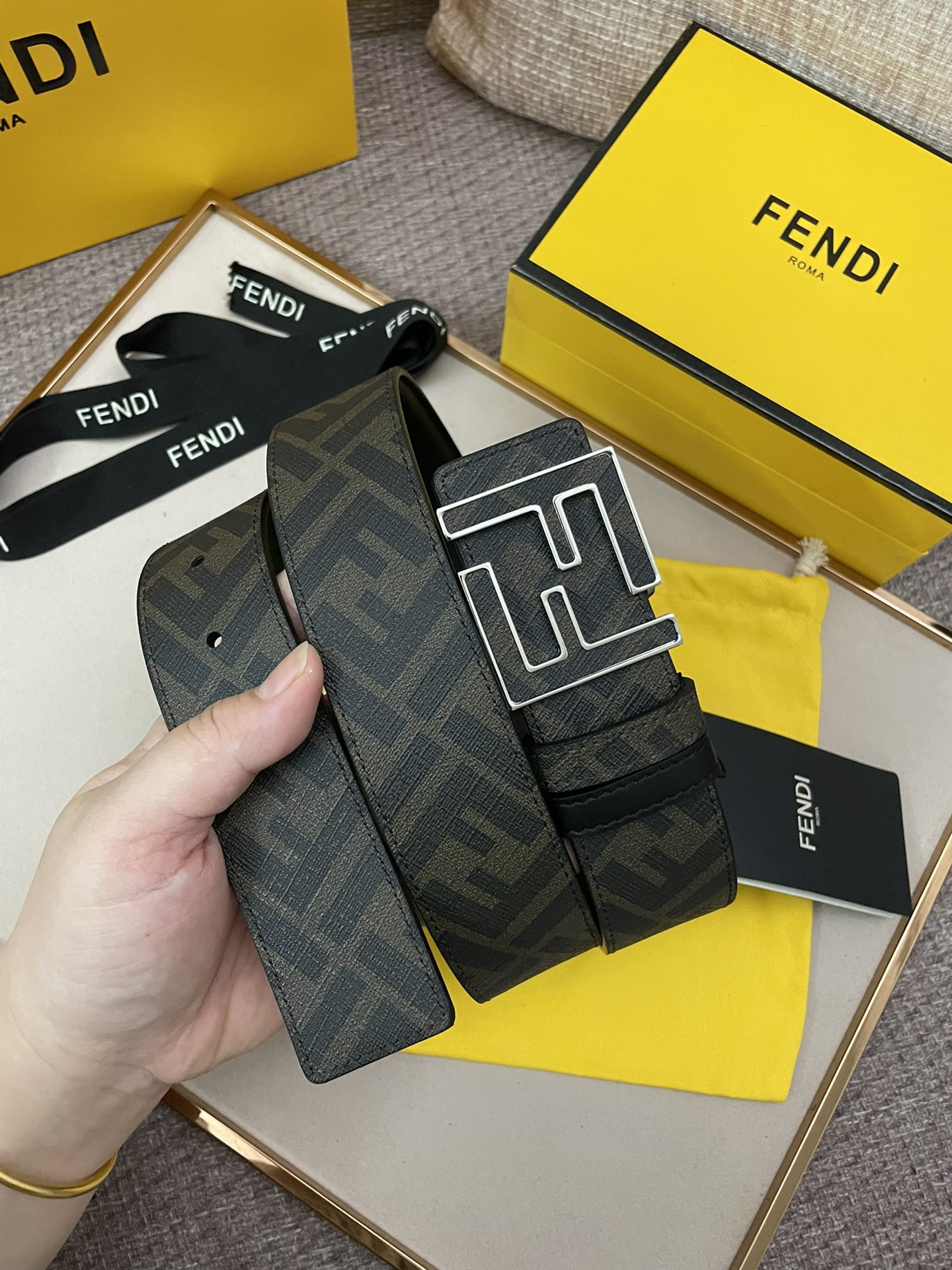 펜디 FF버클 벨트 4cm 2컬러