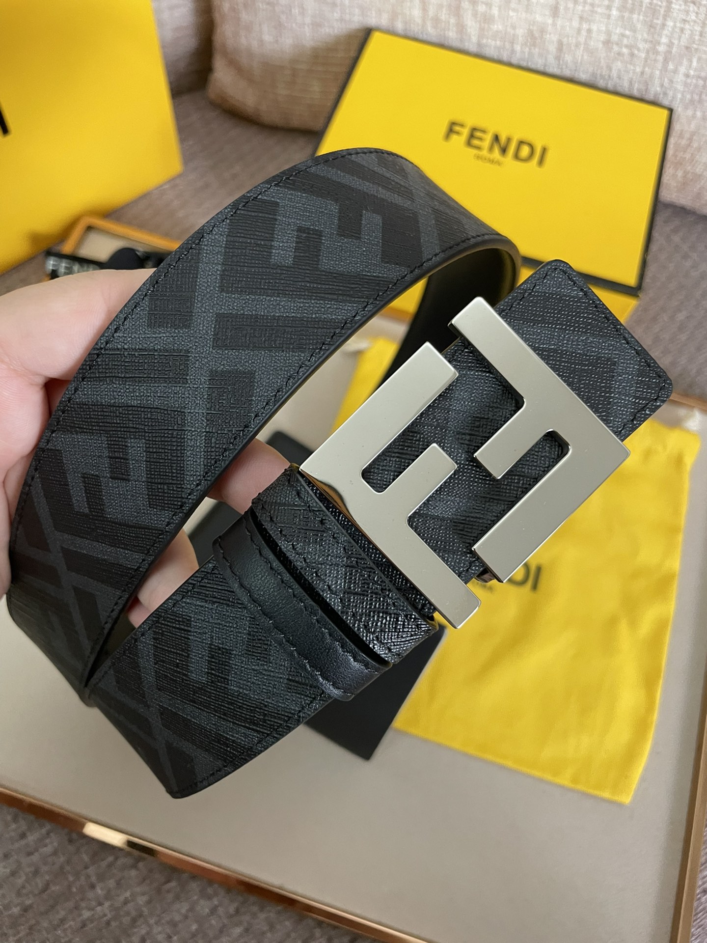 펜디 FF버클 FF로고 양면 벨트 4cm 3컬러
