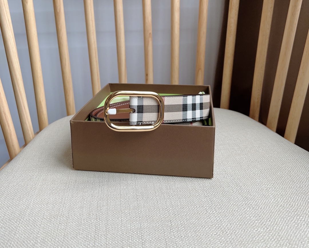 버*리 빈티지 체크 금장 벨트 3.0cm
