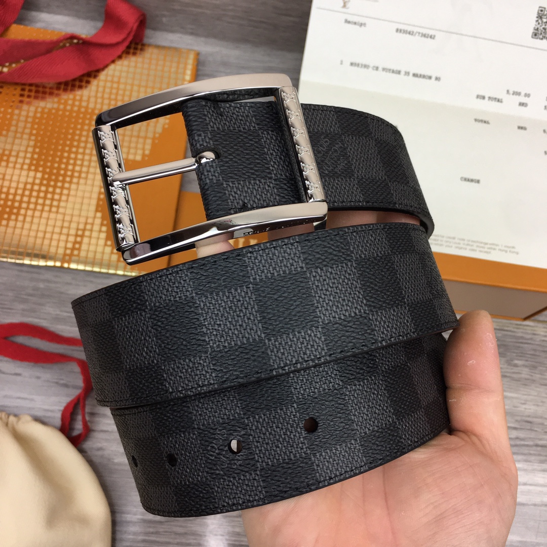 루이비통 리베르소 리버서블 벨트 M0670 2컬러 4cm