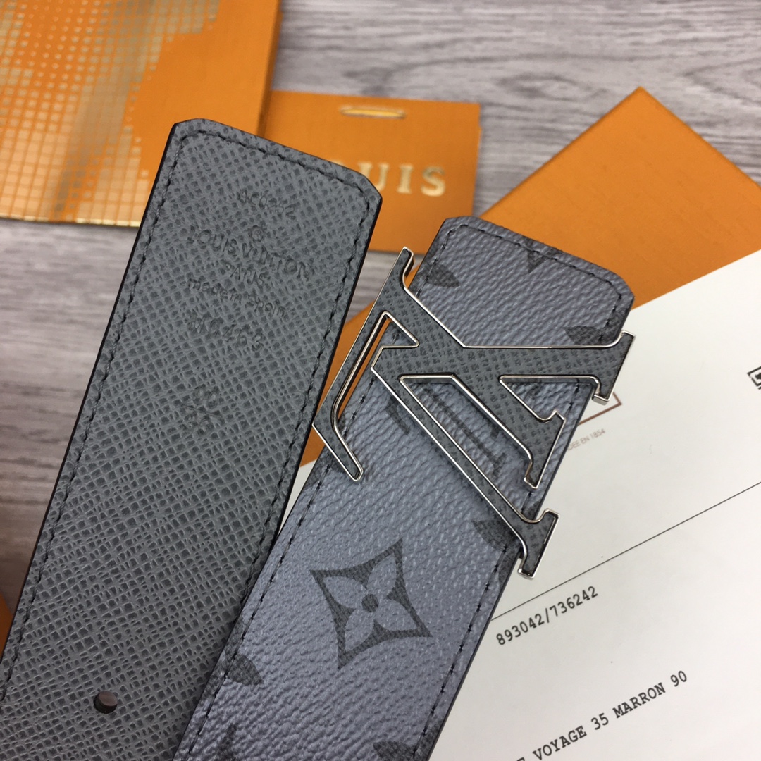 루이비통 LV 이니셜 리버서블 벨트 4cm 4컬러