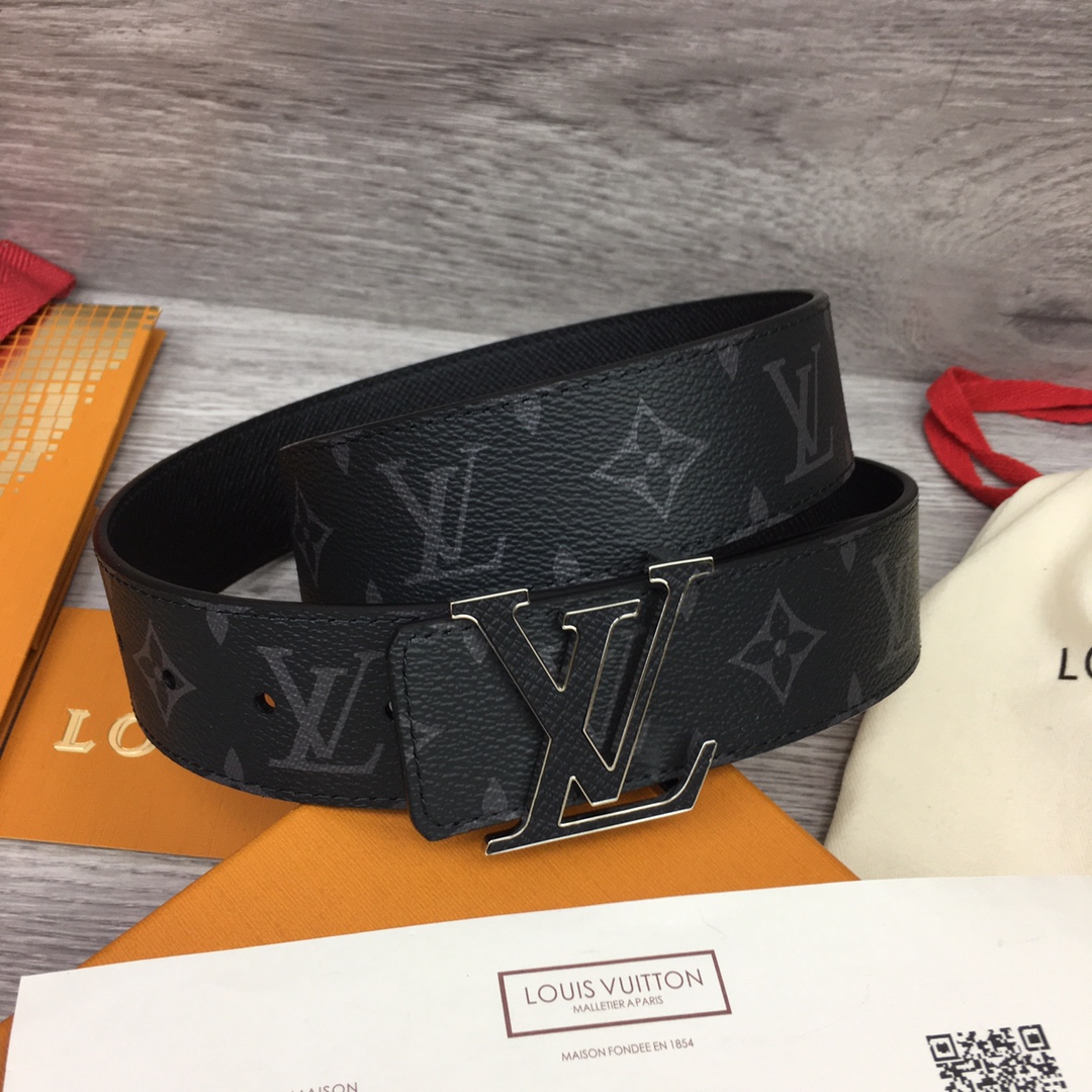 루이비통 LV 이니셜 리버서블 벨트 4cm 4컬러