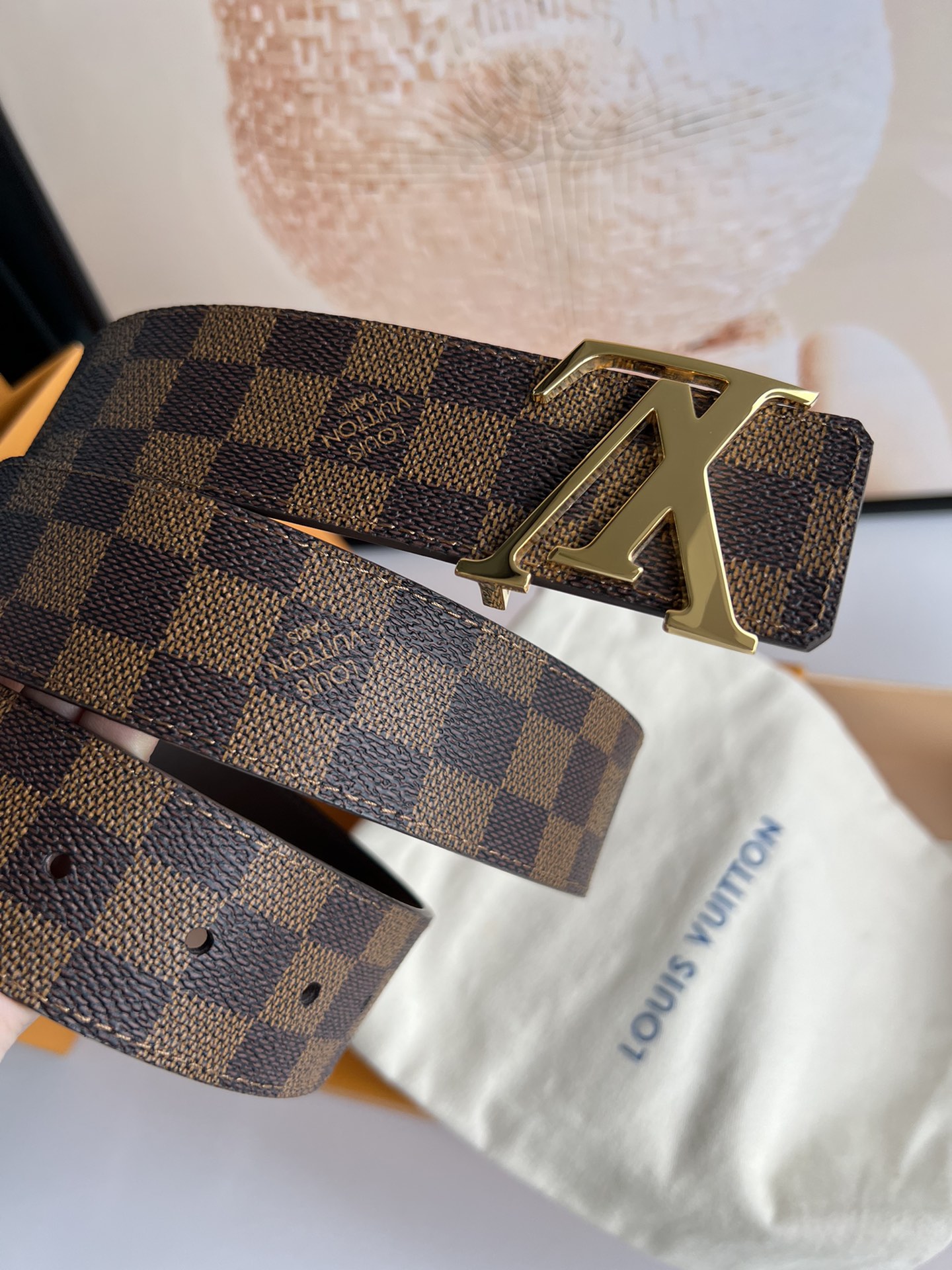 루이비통 LV 이니셜 다미에 클램프 벨트 40mm