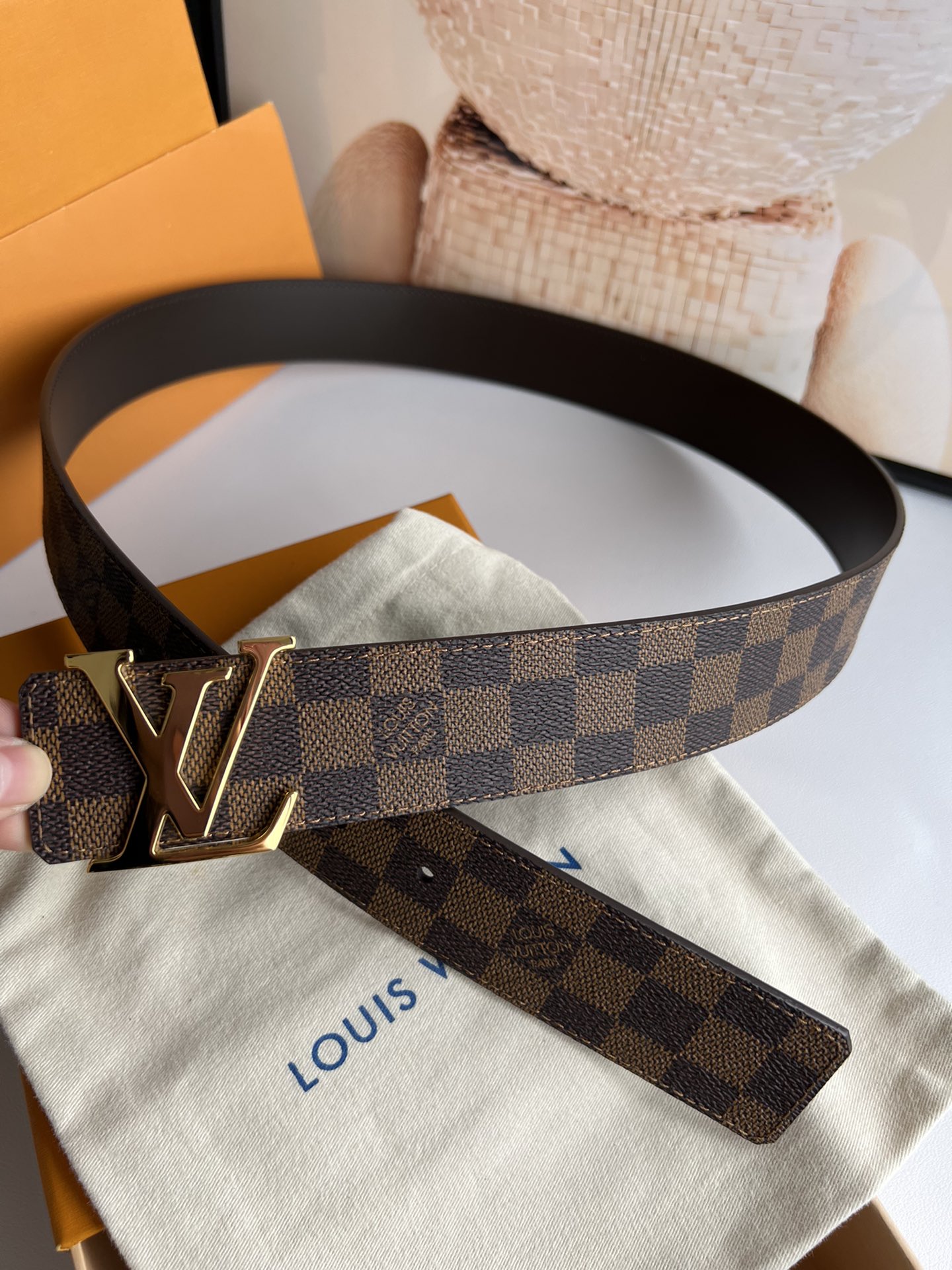 루이비통 LV 이니셜 다미에 클램프 벨트 40mm