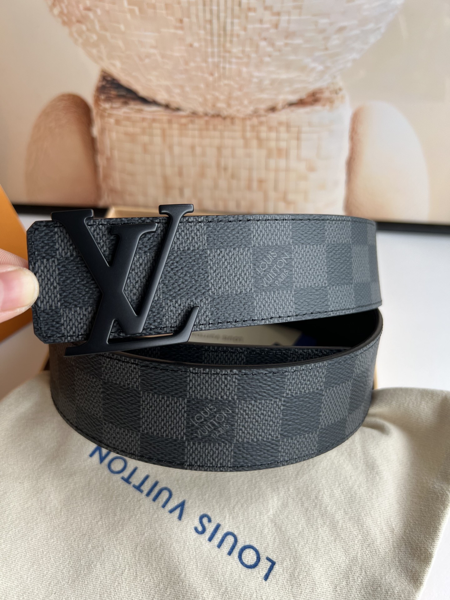 루이비통 LV 이니셜 다미에 클램프 벨트 40mm 2컬러 블랙