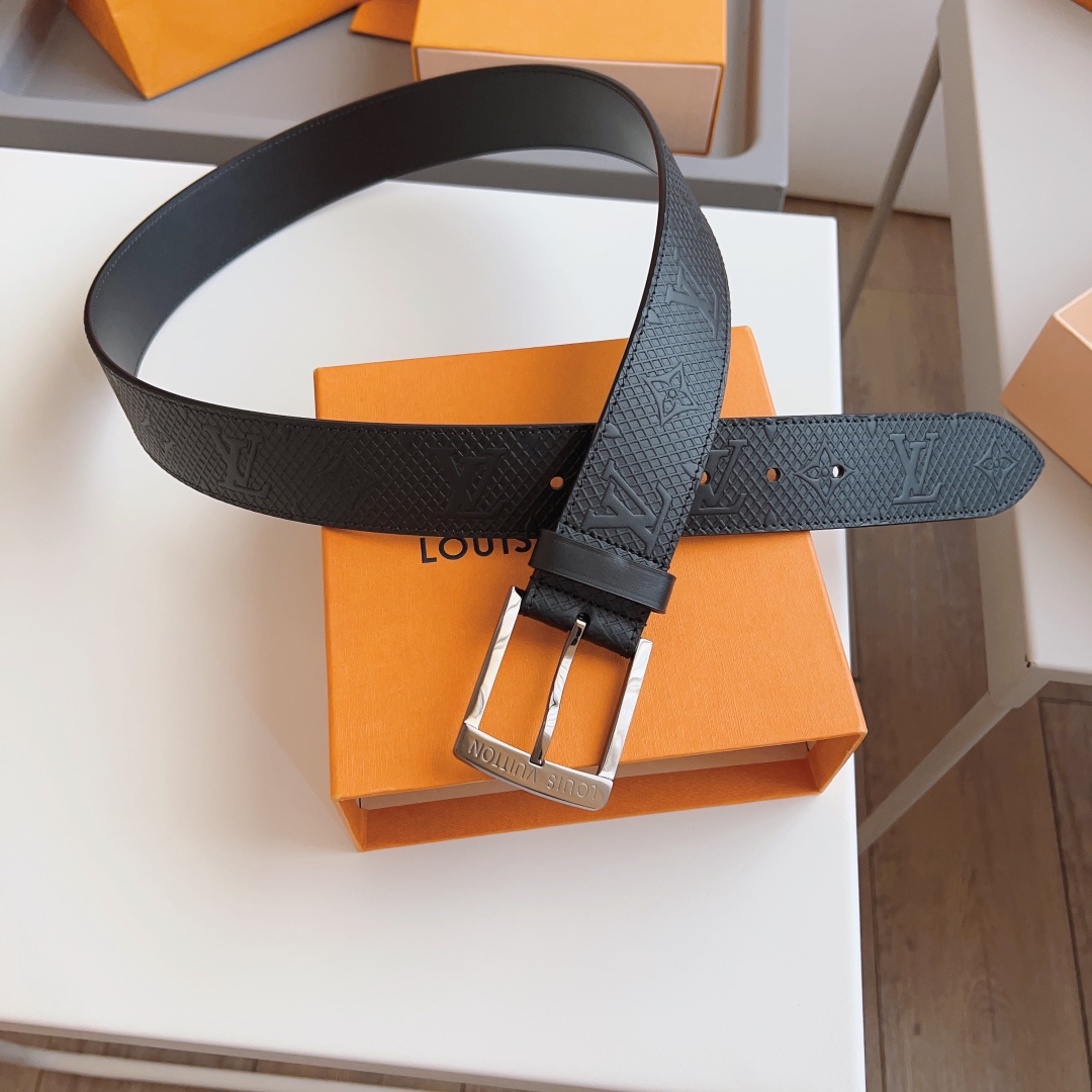 루이비통 23SS 스피커 벨트 4cm 3컬러 M0615