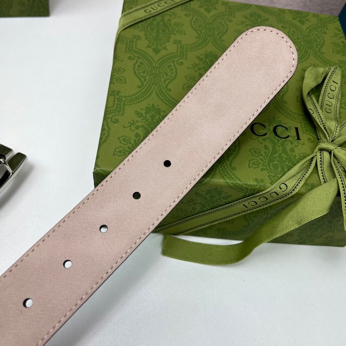 구찌 GG 엠보 로고 벨트 4cm 블랙