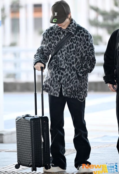보테가 우븐 클래식 캐리어