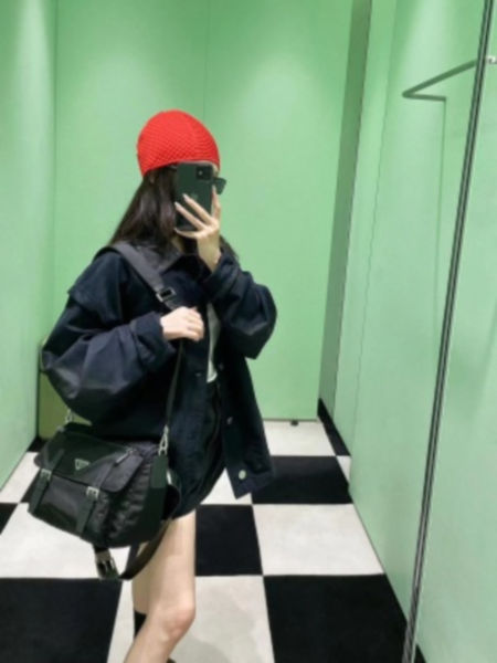 프라다 리나일론 숄더백