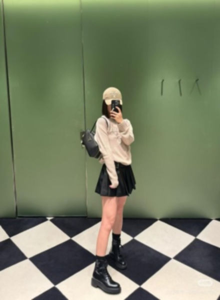 프라다 레더 탑핸들백