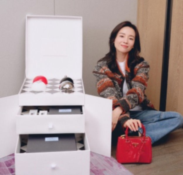프라다 갤러리아 페이턴트 가죽 미니 백(8color)