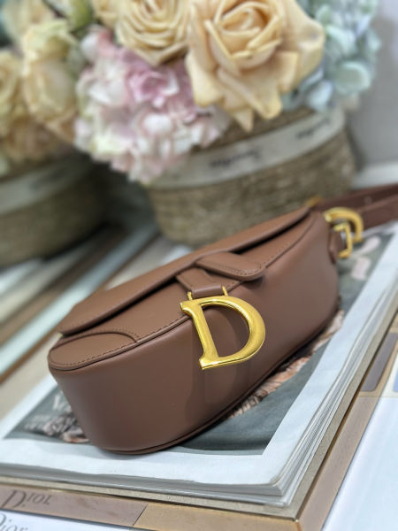 디올 소프트 새들 스몰 백(2color)