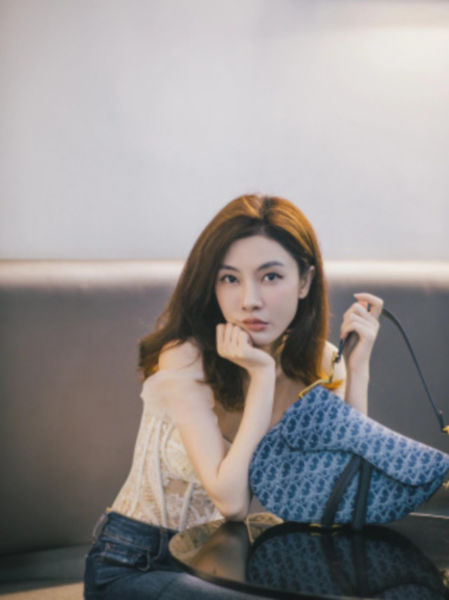 디올 새들 백 블루 자카드