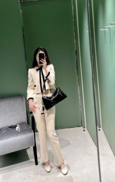 프라다 아르케 나플락 페이턴트 가죽 숄더백