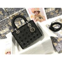 디올 레이디 디올 스몰 핸드백(3color)