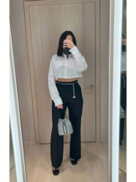 프라다 크리스털 장식 새틴 미니 버킷 백