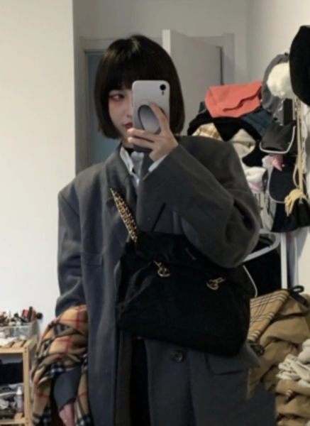 프라다 나일론 퀼팅 체인 라지 숄더백