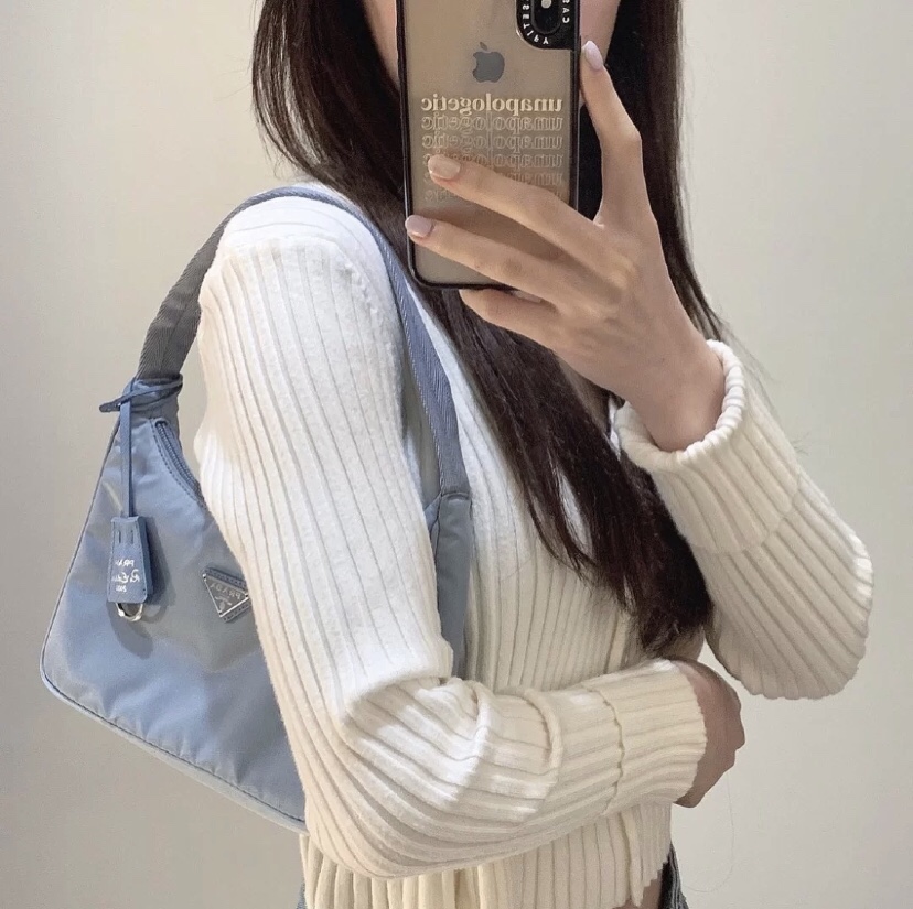 프라다 리에디션 리나일론 호보백