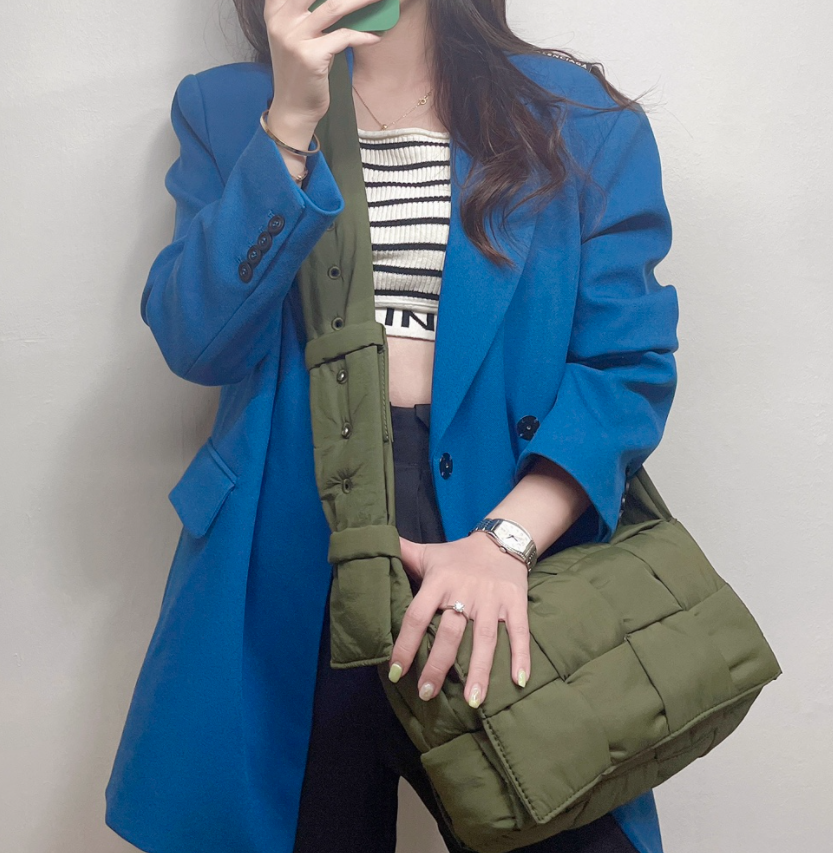 보테가 패딩 나일론 테크 카세트백