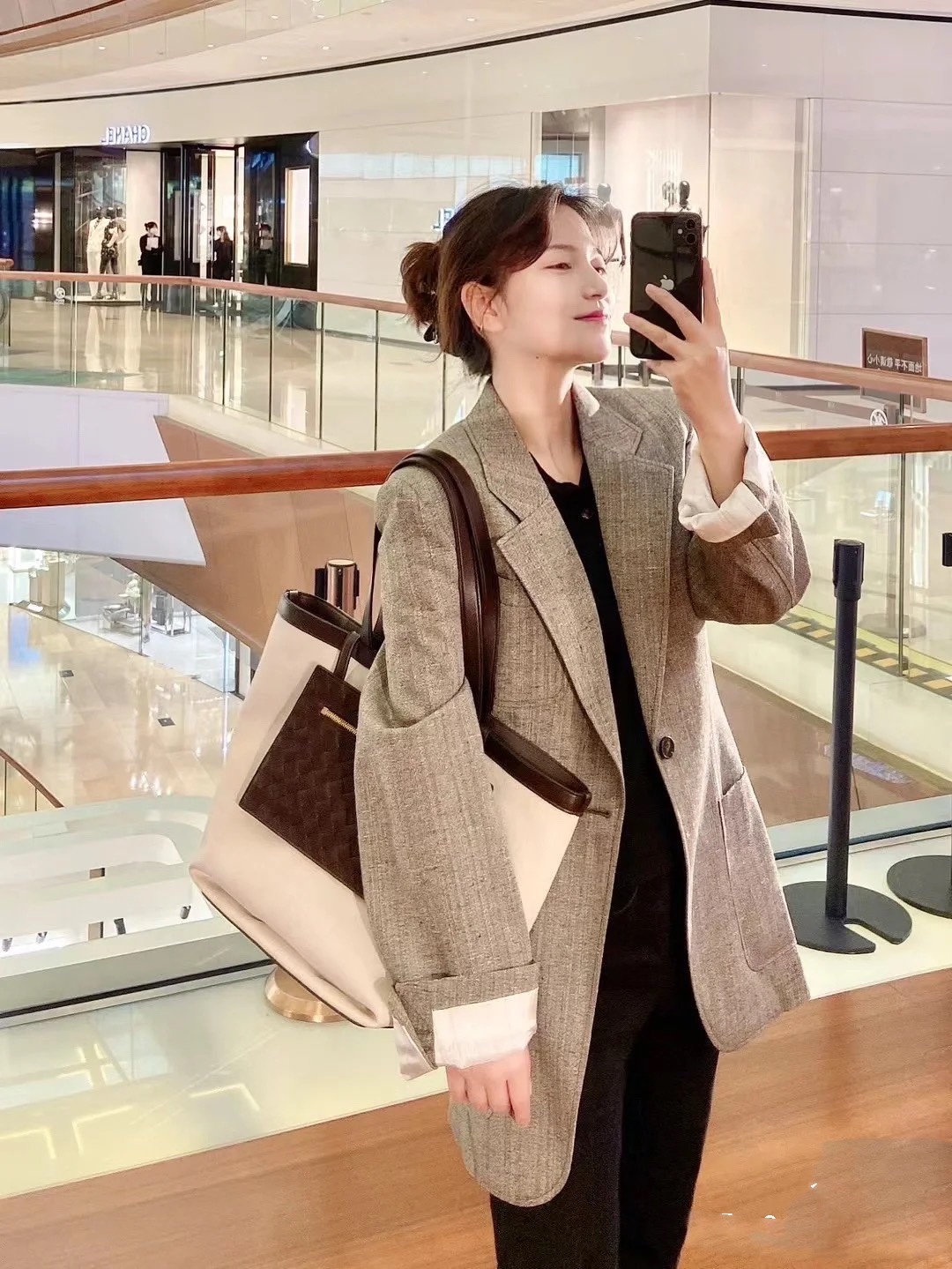 보테가 미디엄 플립 플랩